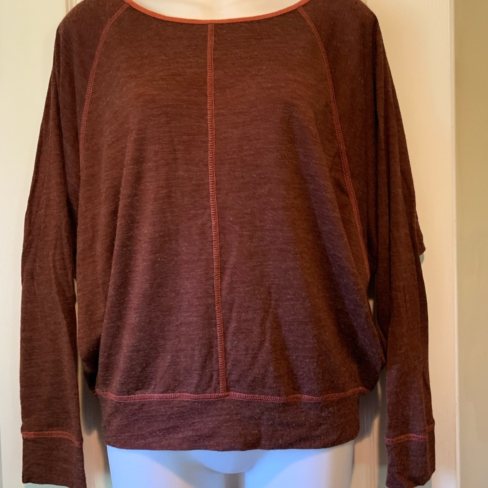 Prana flowy yoga top